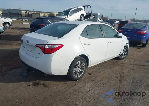 2015 Toyota Corolla Le Plus z USA, uszkodzony, nr VIN 2T1BURHE5FC451702